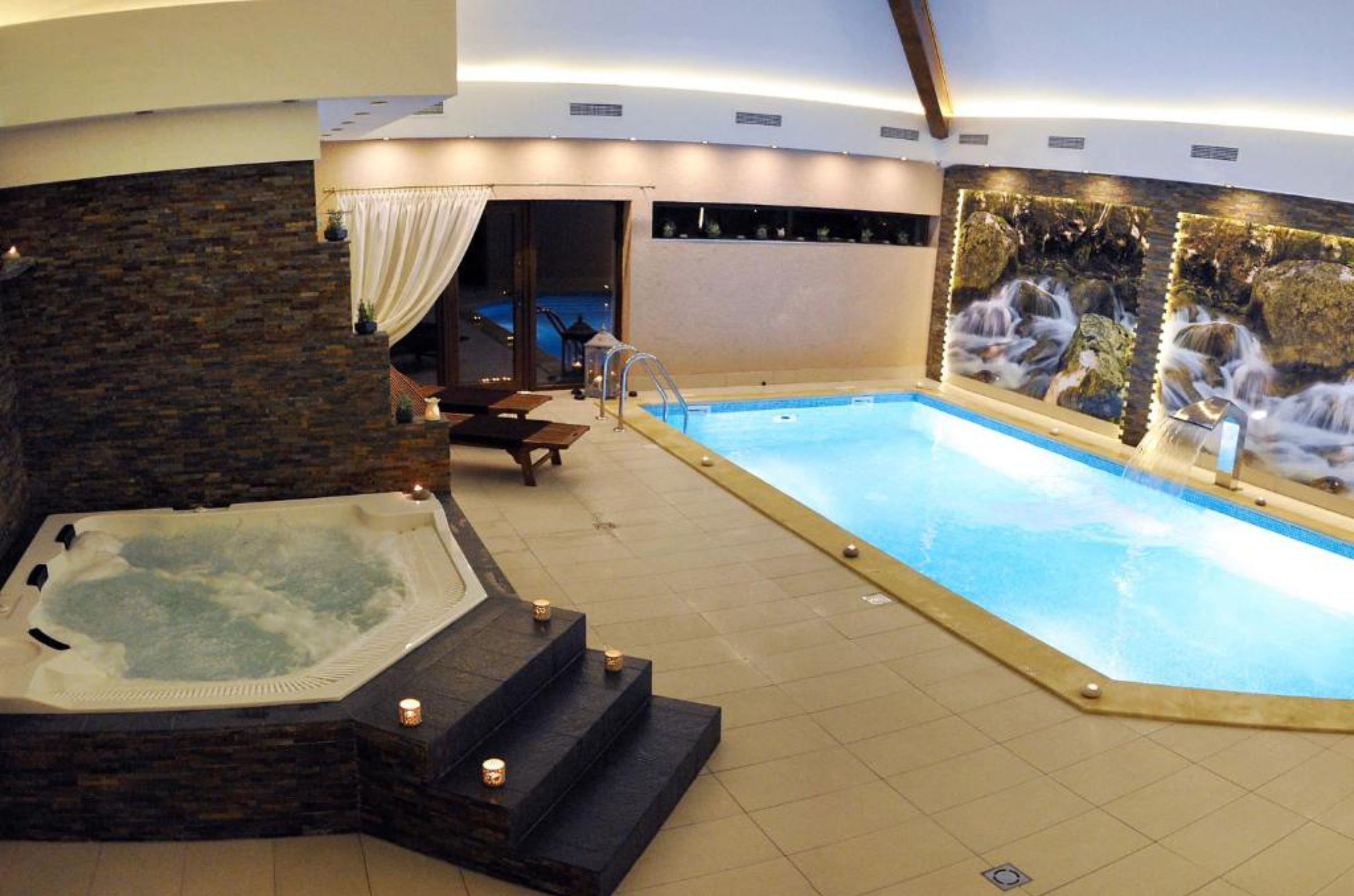 Hotel<br> Dębowe Wzgórze